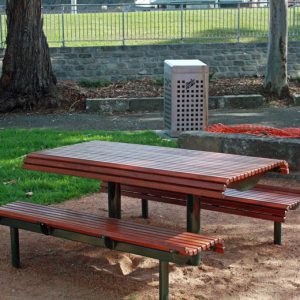 Yarra Park Table Setting