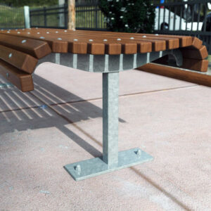 Park bench with curved profile for comfort