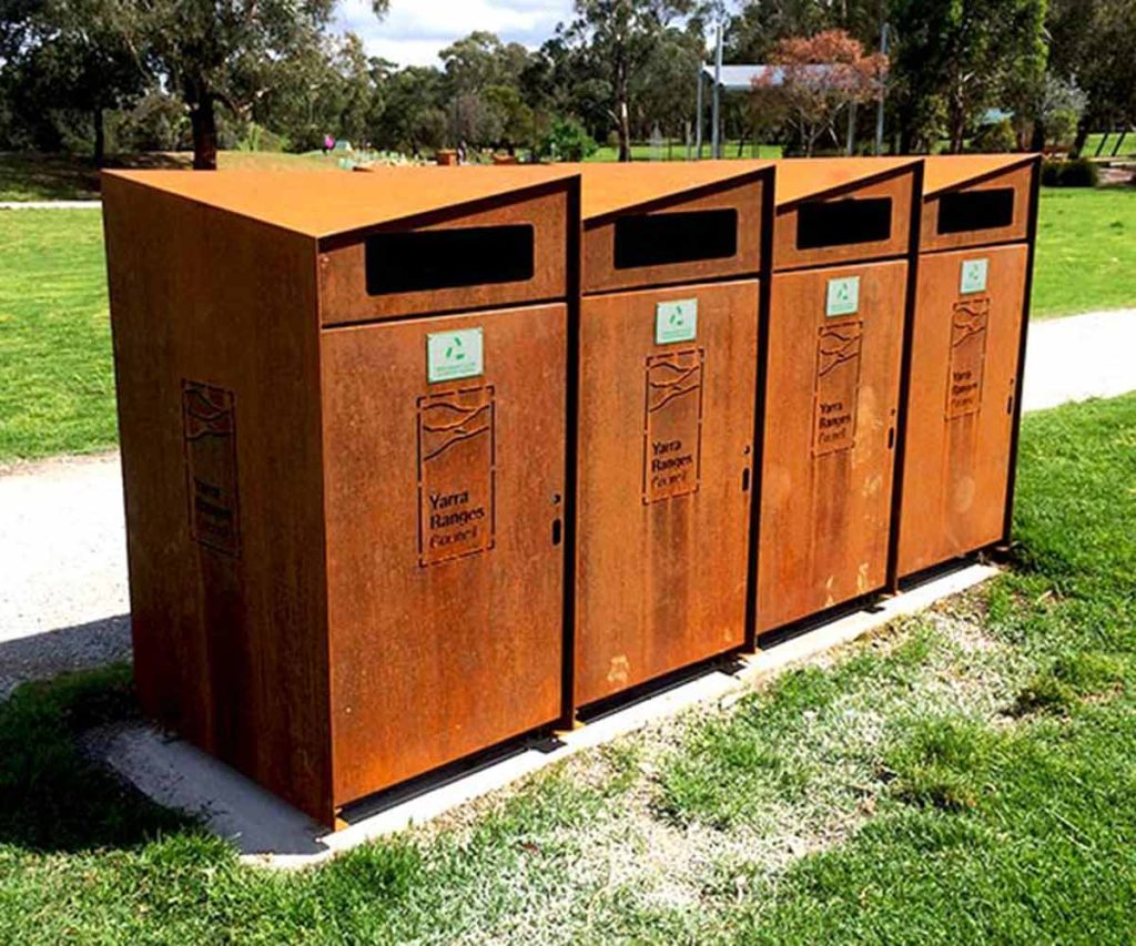 Bushland bins at Lilydale Lake