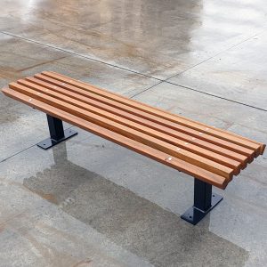 Knox Park Bench, timber battens