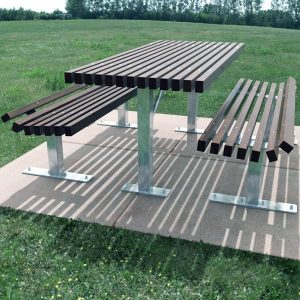 Knox table and bench setting